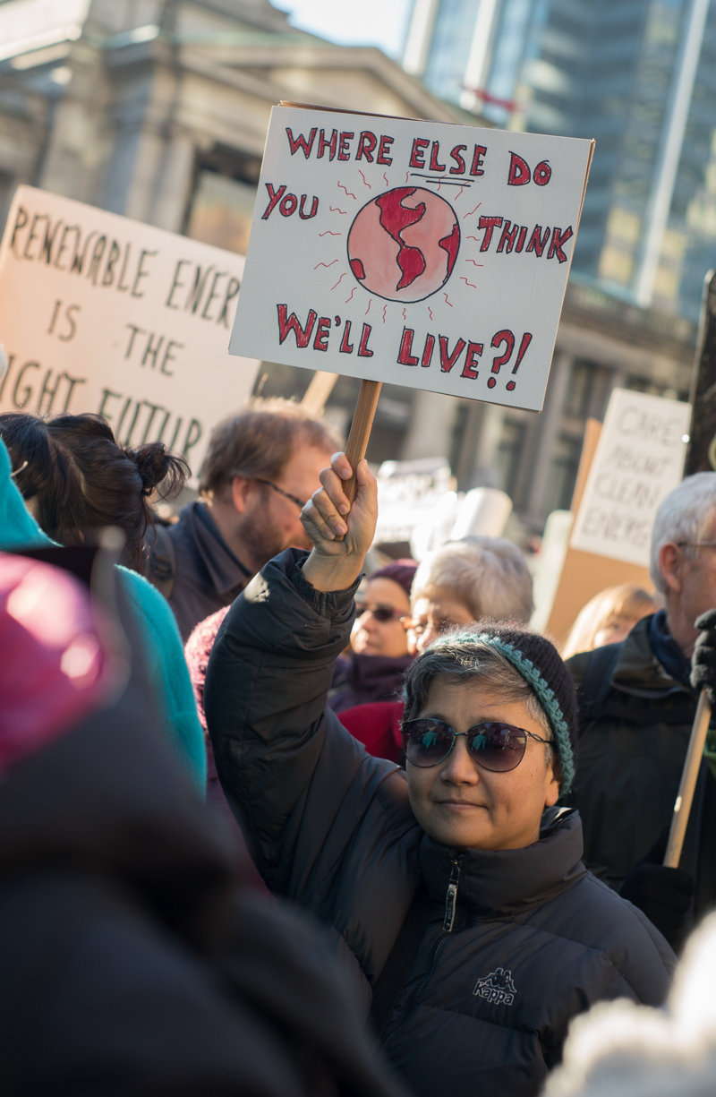 Illustration for article titled Canada Knows How to Party While Protesting Climate Change Inaction